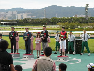 027 win2.JPG